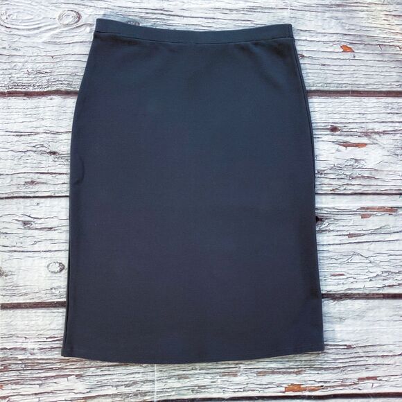 Zenana Outfitters Womens Skirt sz Large Gray Pull On Stretch Knee Length Unlined - Picture 6 of 6